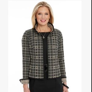 NINA MCLEMORE JASPE PLAID REVERSIBLE SUZANNE JACKET  Size 2 / Pckts both sides